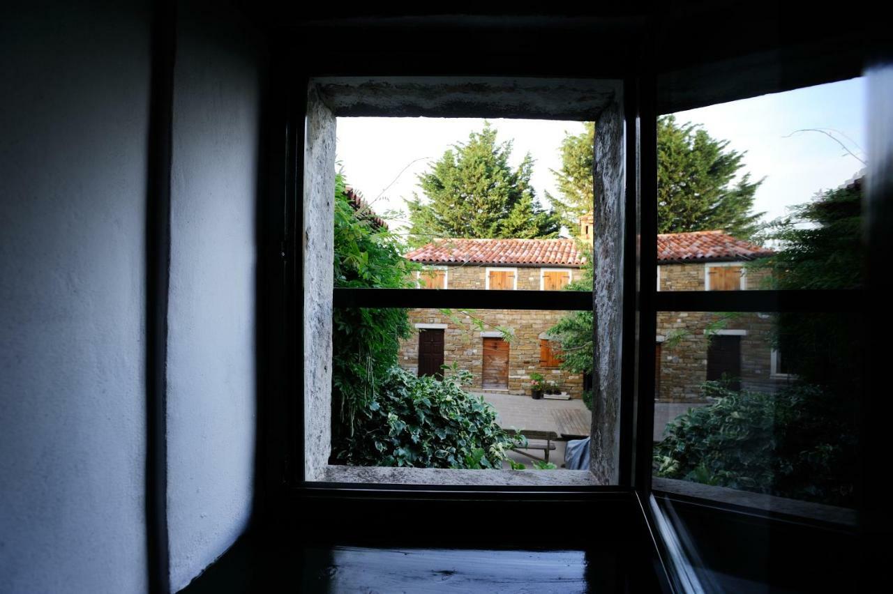 Traditional Istrian Stone House Otel Šmarje Dış mekan fotoğraf